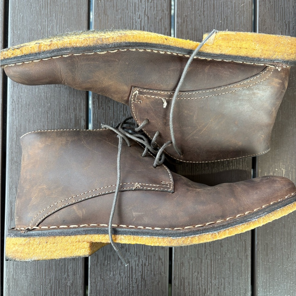 Johnston & Murphy Men's Dark Brown Chukka Boots - Picture 7 of 10